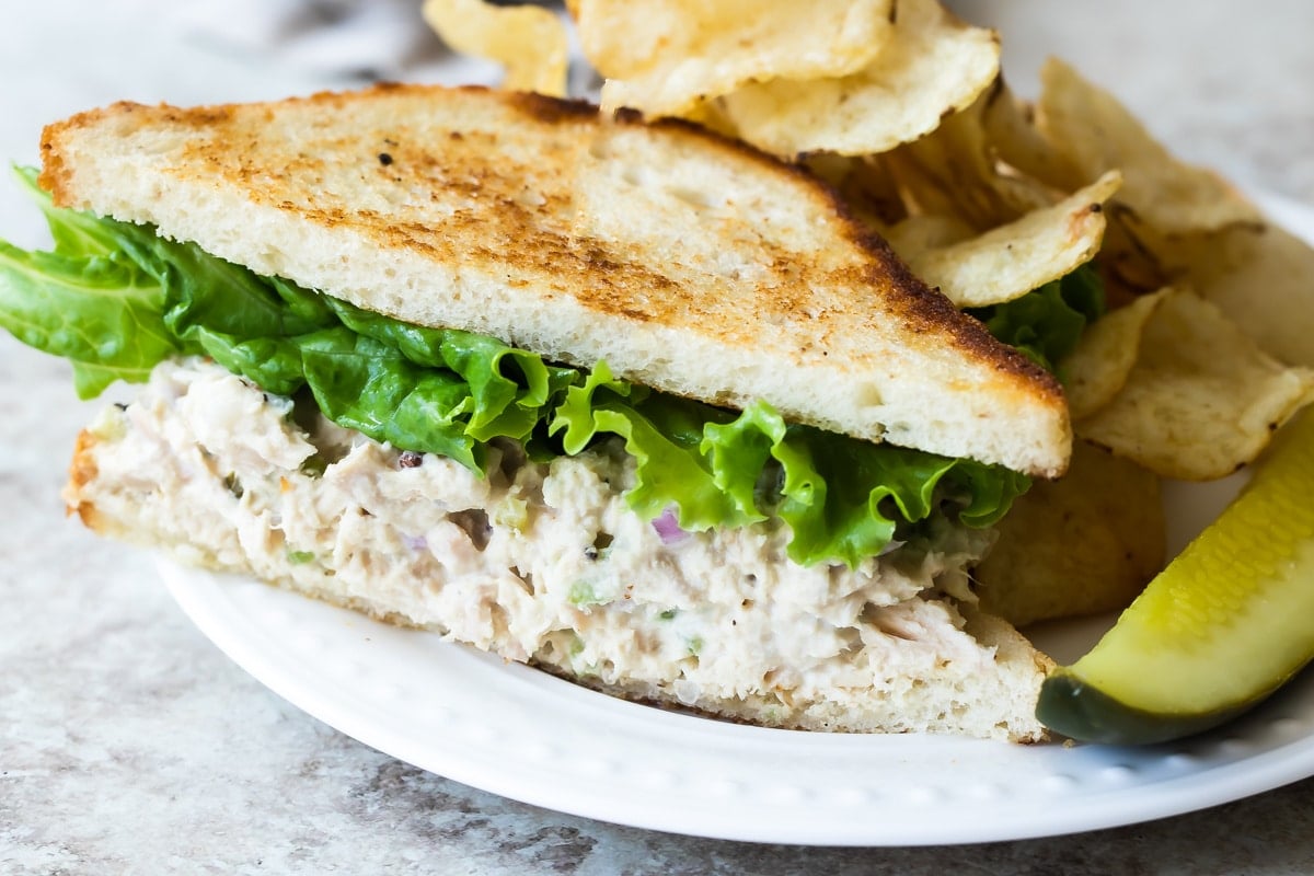 Your Go-To Ultimate Tuna Salad: Easy Recipe, Maximum Flavor